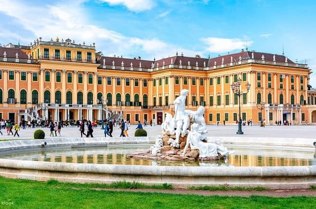 Schönbrunn Palace, Heiligenkreuz Abbey & Baden Wine Private Tour
