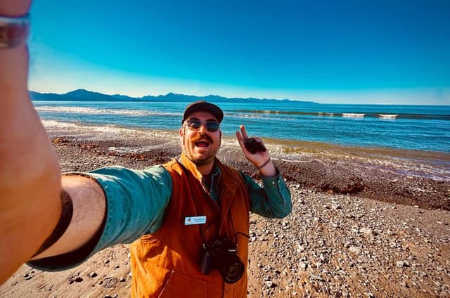 HOMER - Wilderness Wildlife & Beachcombing Experience