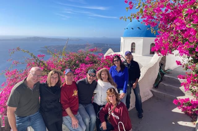 Private Tailor-Made Tour : Explore Santorini with Comfort & Style