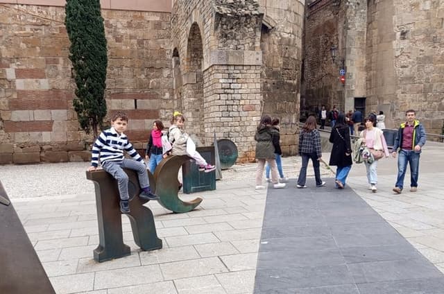 Gothic Quarter Tour for Kids: The Guardians of Barcelona