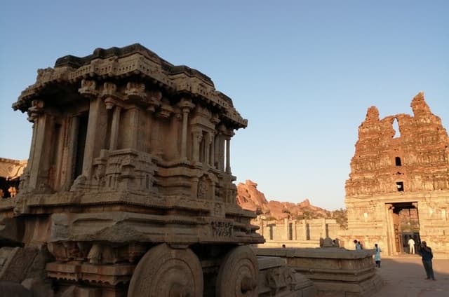 Hampi Guided Private Day Trip from Hospet