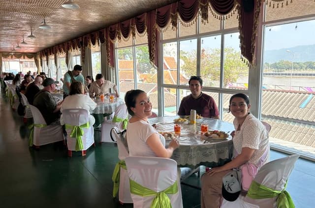 Best of Chiang Rai: 7 Major Sites & River View Buffet