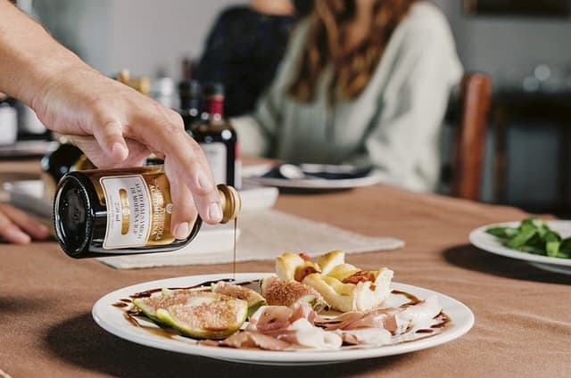 Modena Balsamic Vinegar Tour with Parmigiano and Gelato Tasting