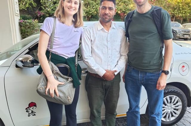 Udaipur to Jaipur Private Transfer with Pushkar Stop