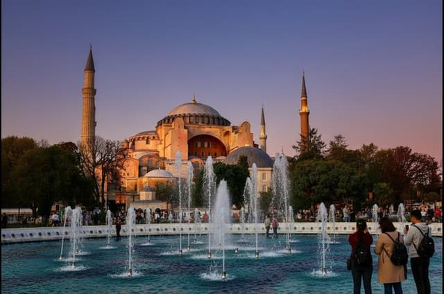 Istanbul Evening Walking Tour: Blue Mosque, Hagia Sophia