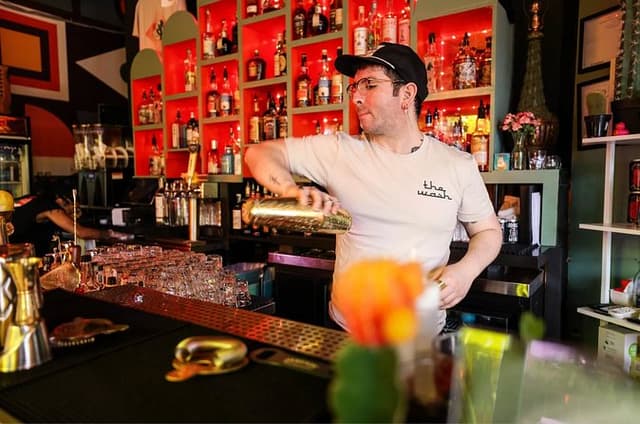 Capitol Hill Nightlife Tour