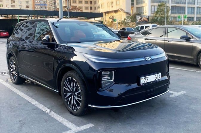 Premium Baku Airport Transfers: Arrive in Style & Comfort