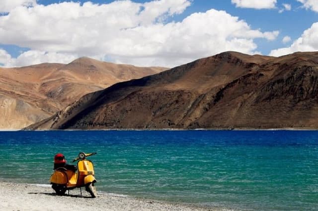 Full Day Pangong Lake Excursion from Leh