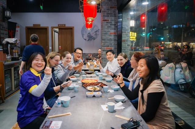 Small Group: Shanghai After Dark Food Tour with 9 tastings