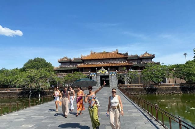 Hue Imperial City and Forbidden City Walking Private Tour