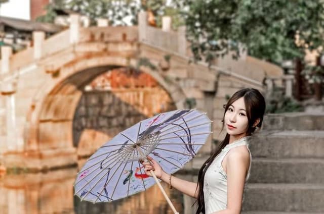 【ChinaGem】Two Shanghai Ancient Waters and Old Hollywood