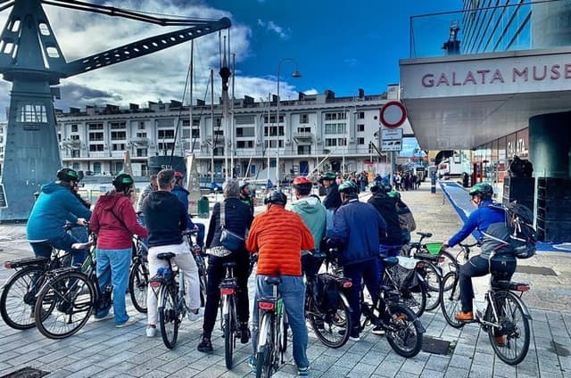 4 Hour Bike Tour Discover Genoa from Mountains to Sea