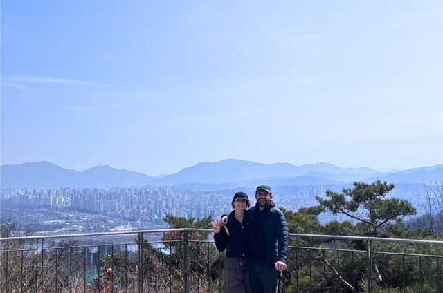 Seoul Hiking, Korean BBQ & Local Guide | Small Group Tour