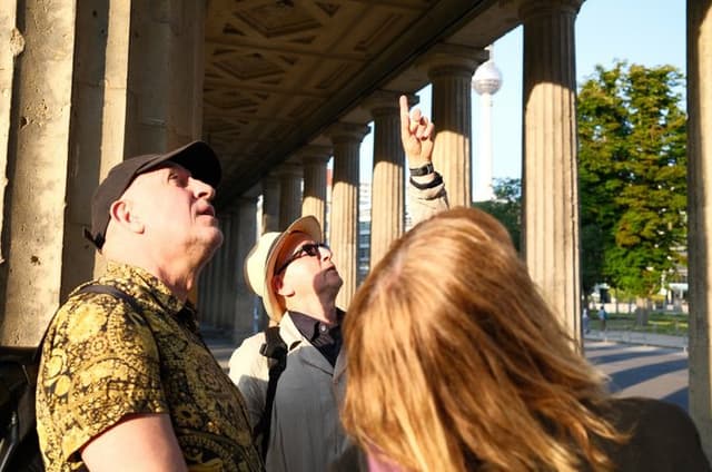 Tour Berlin Schloss Museum Island : compact, royal and photogenic