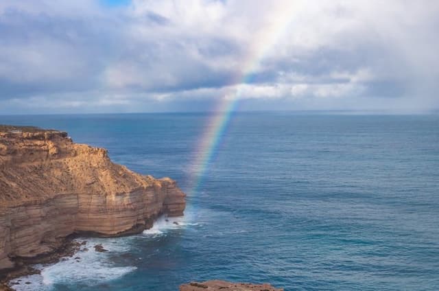 Kalbarri Sunset Cruise Along Island Rock & Coastal Cliffs
