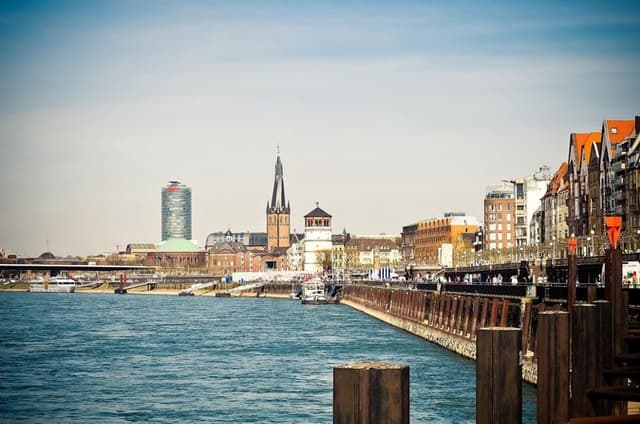 Explore Modern Dusseldorf-Iconic Architecture & Scenic Waterfront