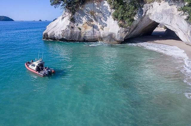 Cathedral Cove Scenic Cruises Explore Caves and Coastline