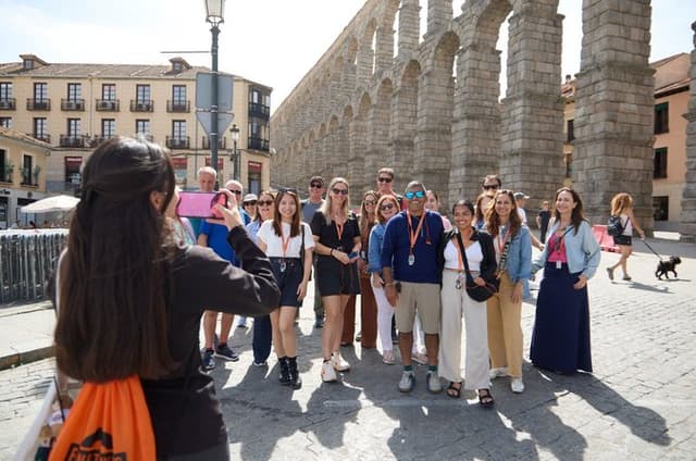 Discover Segovia Historic Walking Tour with Official Guide