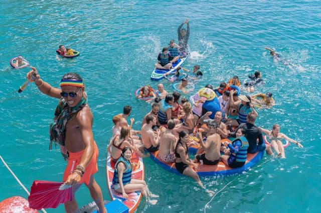 Coral Reef Snorkeling and Floating Bar Party from Nha Trang