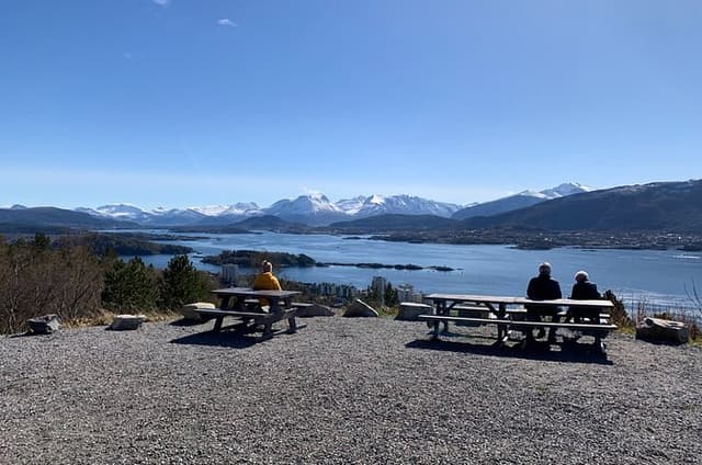 Alesund & Mount Aksla: A Gem of Art Nouveau