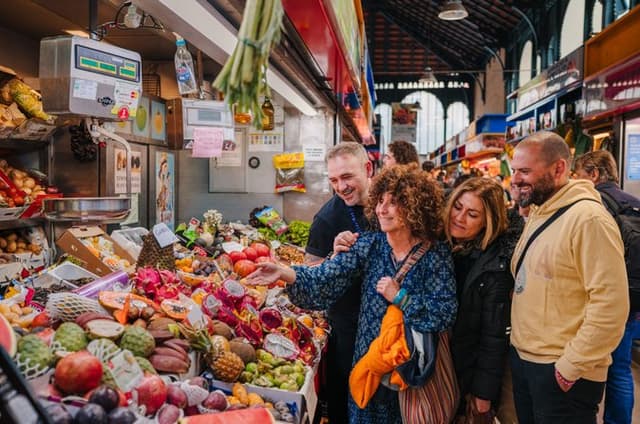 Malaga Market Food Tour: Tapas, Drinks, and Local Flavors