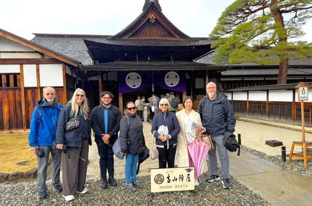 Customizable Takayama Private Walking Tour