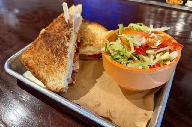 Louisville Food Tour with 5 Local Bourbon Flavored Tastings