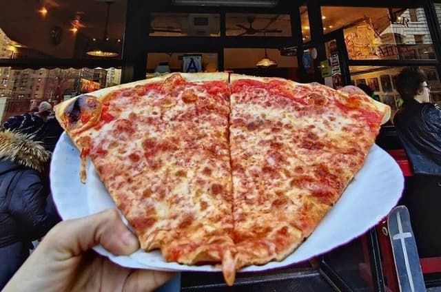 NYC Greenwich Village Food/Nightlife Walking Tour