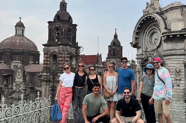 Mexico City Historic Center Walking Tour: Hidden Gems & Rooftops