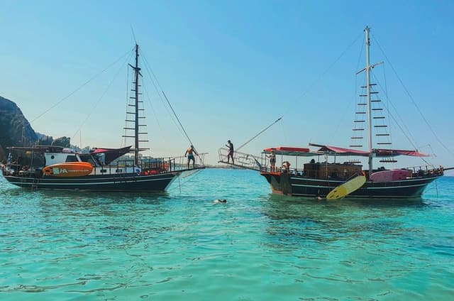 Kefalonia Boat Adventure Swimming and Traditional Greek Lunch