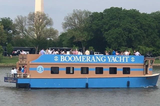 Washington DC Monuments Sightseeing Cruise