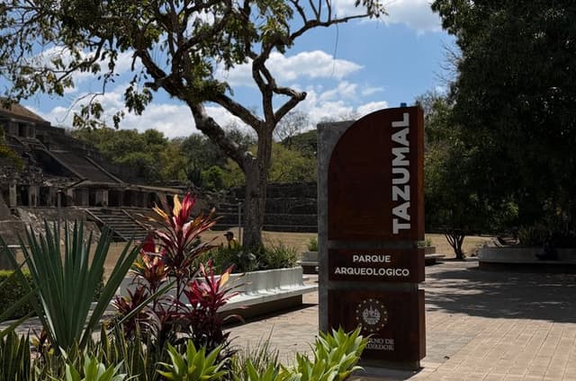 Mayan Ruins and Lake Coatepeque Tour with Pupusa Making