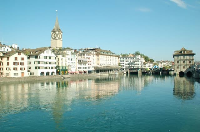 City tour Zurich with the city whispers from CHF 21.00