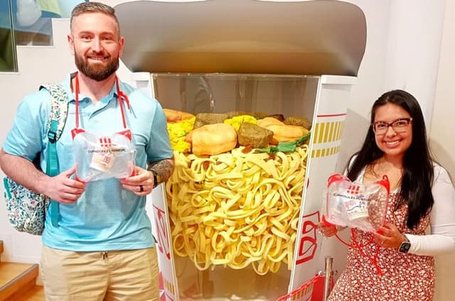 Osaka: Cup Noodles Museum Guided Tour (90 Minutes)