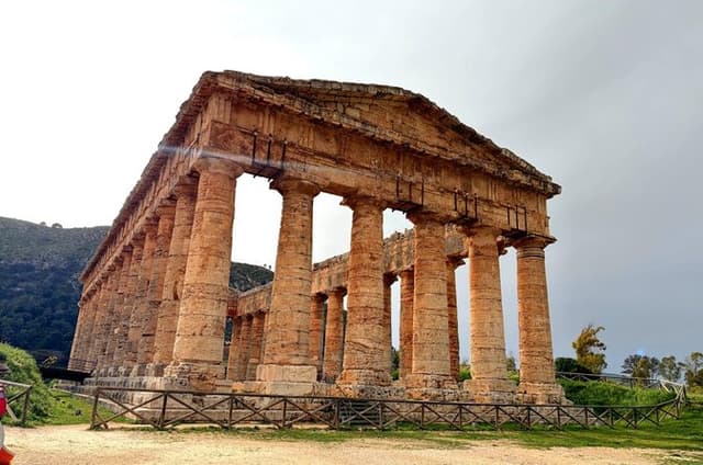 Segesta, Erice, Marsala Salt Pans and Mozia Island from Palermo, Private Tour