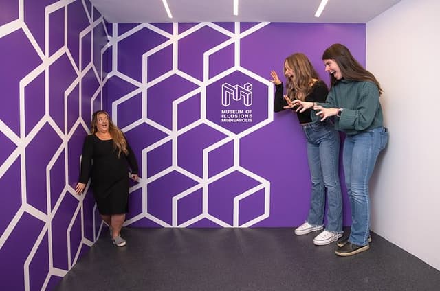 Museum of Illusions Minneapolis Admission Ticket