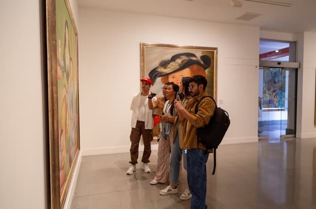Private Full Day City Tour of Medellin