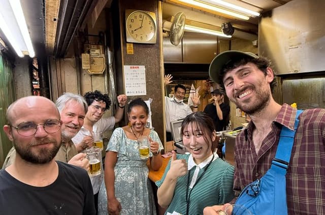 Osaka Bar Hopping Experience in Kyobashi