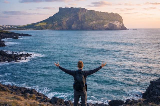 Jeju UNESCO Highlights Tour | Lava cave & with Haenyeo Show