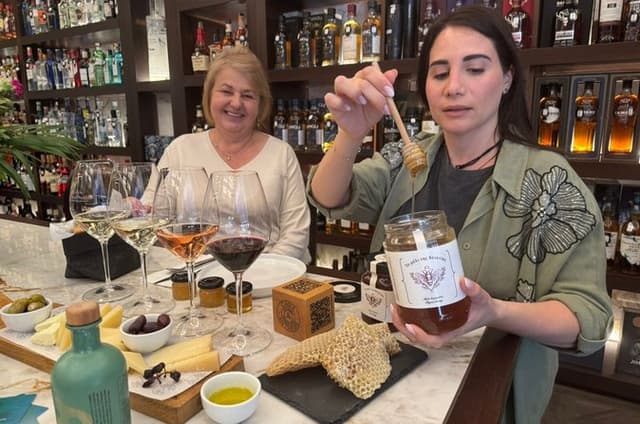 Athens Olive oil Honey and Wine Tasting with Snacks Experience