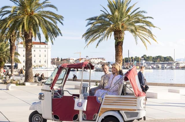 Split Tuk Tuk Tour + Ice-Cold Drinks