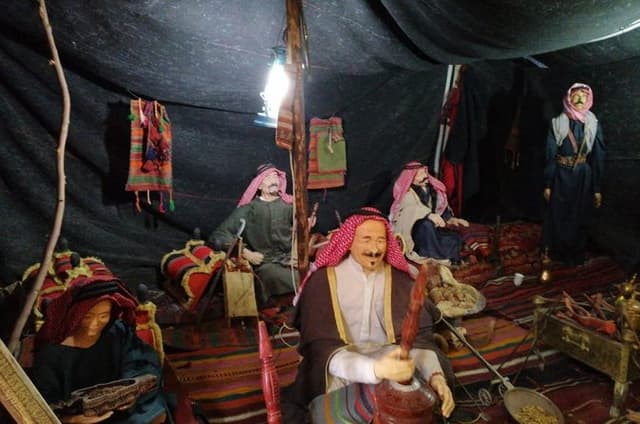 Private Handcraft Activity with La Storia Al Hakaya Museum Visit from Dead Sea