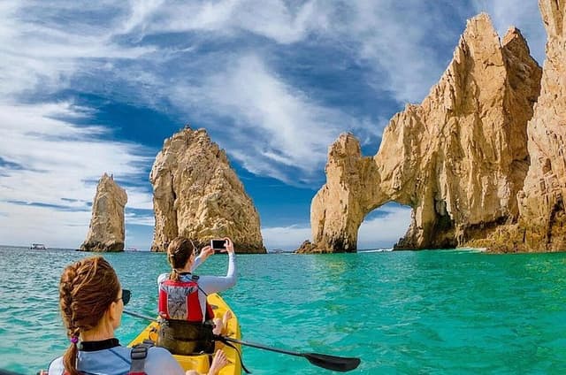 Private Cabo Kayak & Snorkel Adventure to the Arch