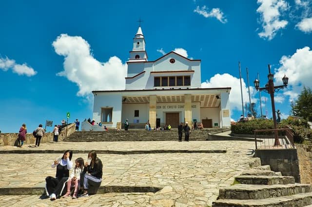 La Candelaria, Monserrate, museums tickets and professional guide