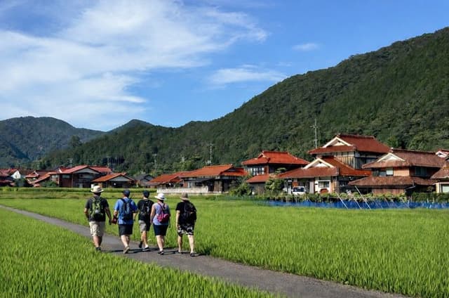 Hagi Samurai Post Town Walk with Local Lunch