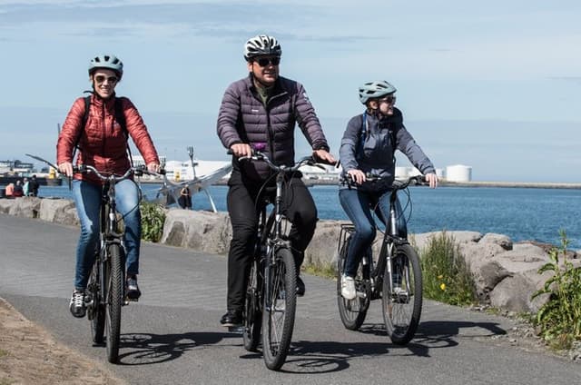 Classic Reykjavik Group Bike Tour