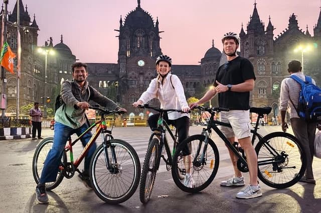 Mumbai Sunrise Bicycle Tour
