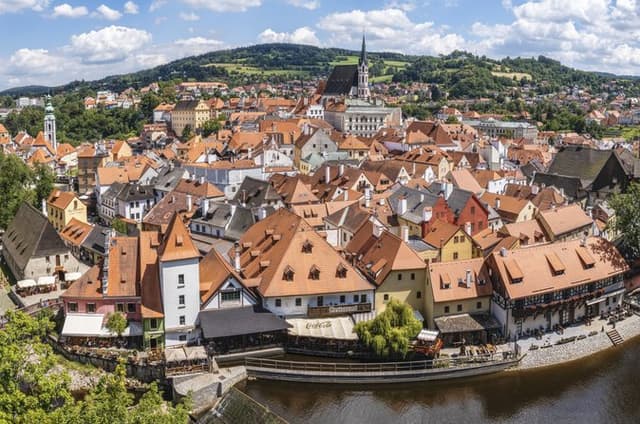 Cesky Krumlov Private Day Tour from Prague - Castle Entry & Views