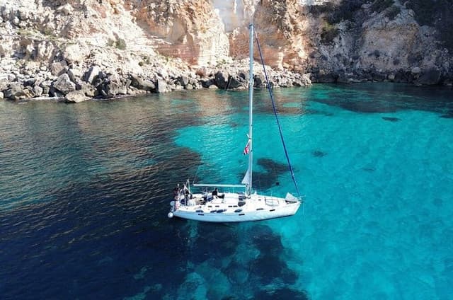 Private All-Inclusive Half-Day Sailing Tour in Palma de Mallorca