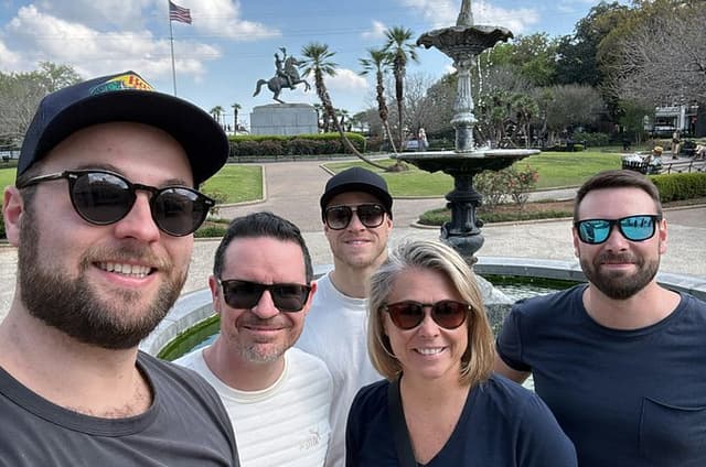 New Orleans French Quarter: Stolen Art Puzzle Adventure